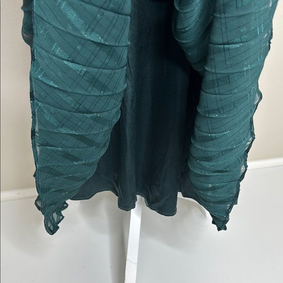 Lulu's Green Wrap Bodice Metalic Thread Party Dance Date Night Midi Dress S - Picture 9 of 16